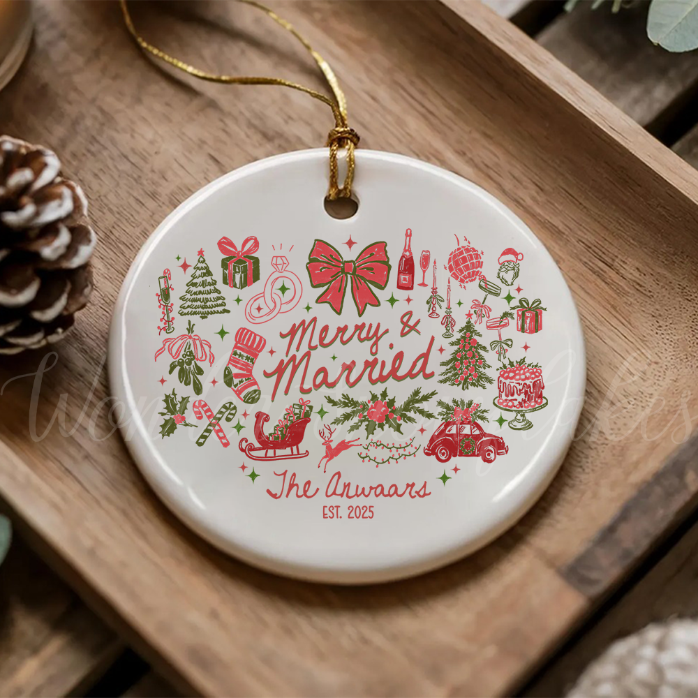 Personalized "Merry & Married" First Christmas Ornament – Custom Newlywed Keepsake
